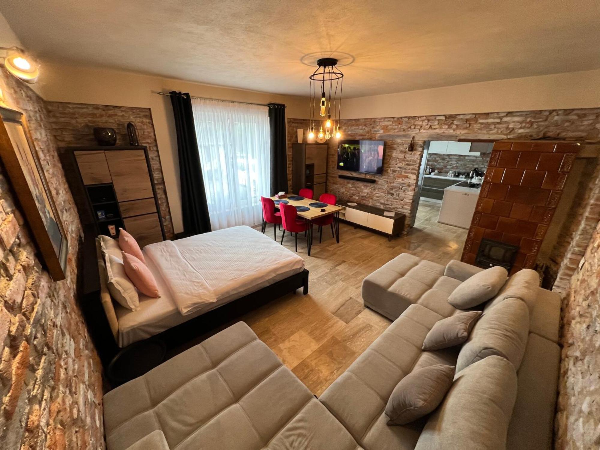 Hotel Casa Armoniei Baia Mare Zewnętrze zdjęcie