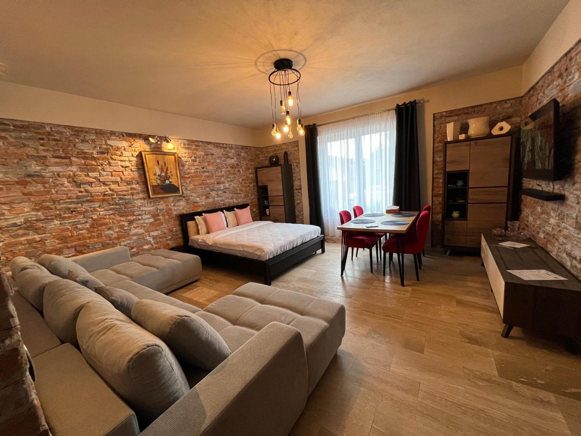 Hotel Casa Armoniei Baia Mare Zewnętrze zdjęcie