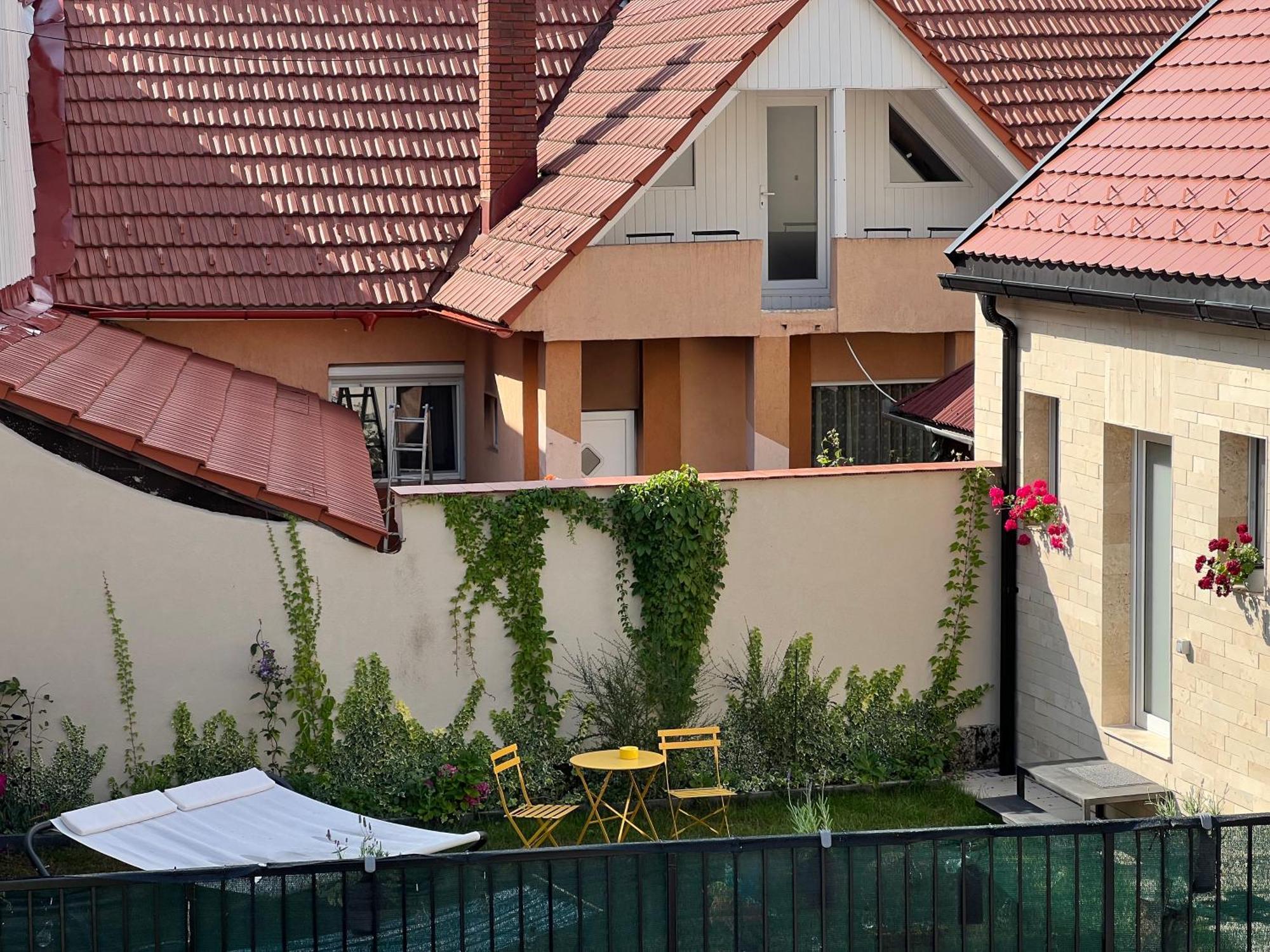 Hotel Casa Armoniei Baia Mare Zewnętrze zdjęcie
