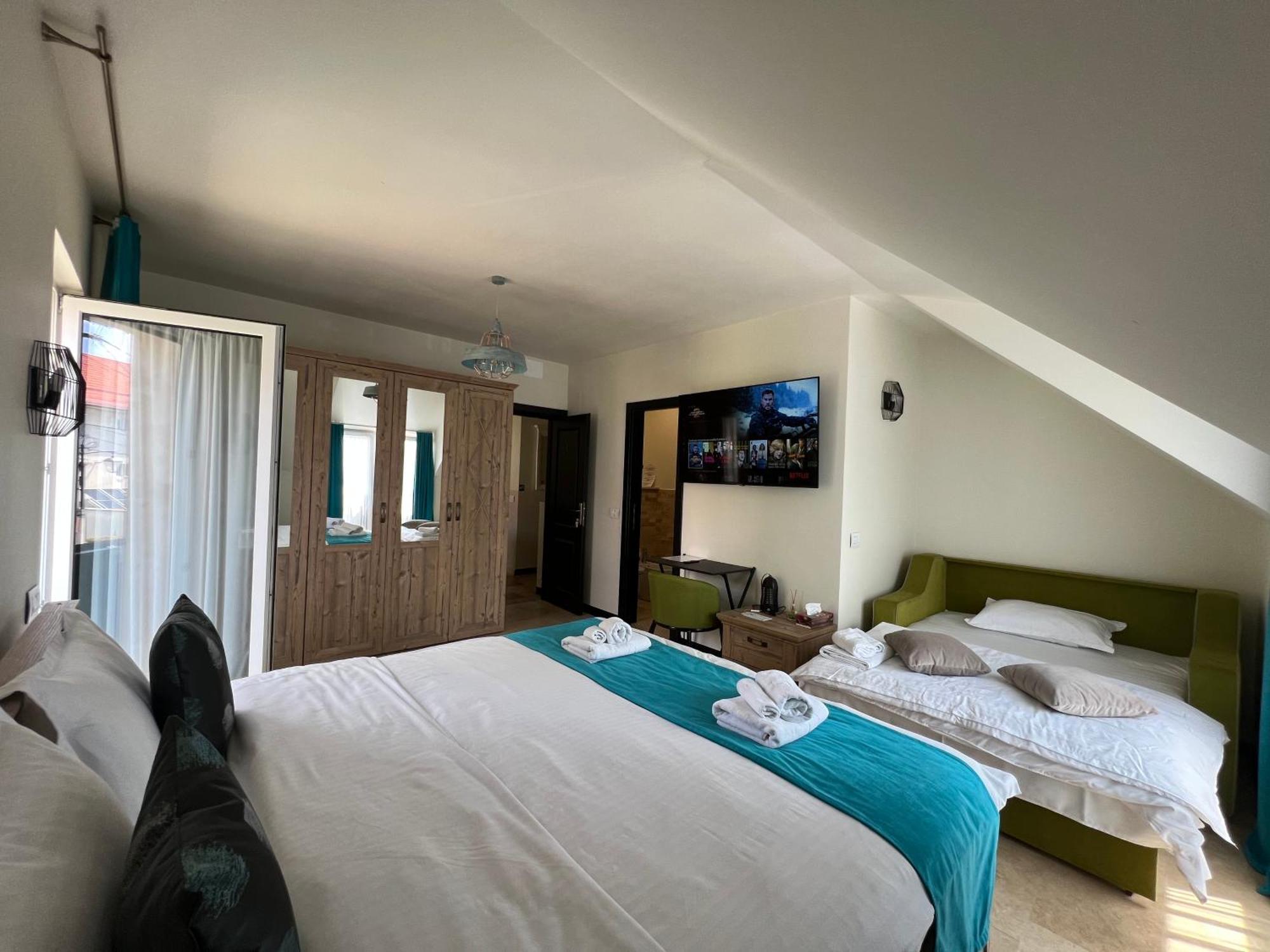 Hotel Casa Armoniei Baia Mare Zewnętrze zdjęcie